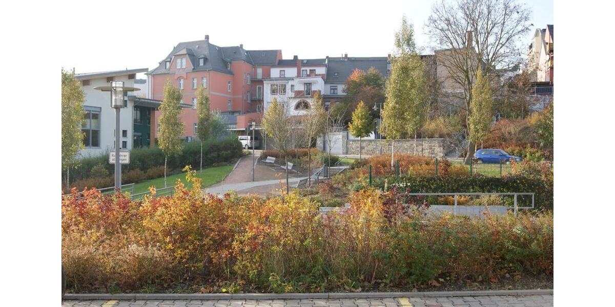 Etagenwohnung Reichenbach im Vogtland - 2.5 Zimmer, 69 m&sup2;, 380&euro; | Angebot:24610460