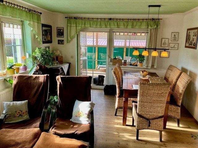 Einfamilienhaus Rodewisch - 1 Zimmer, 145 m&sup2;, 245.000&euro; | Angebot:25662084