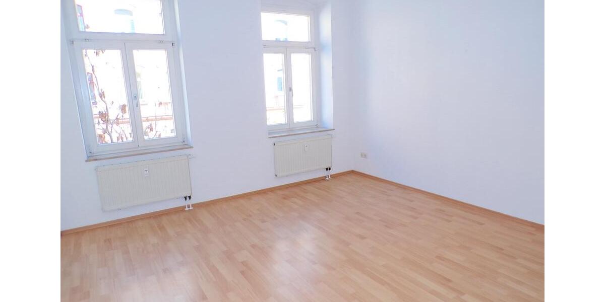 Etagenwohnung Zwickau - 5 Zimmer, 118 m&sup2;, 660&euro; | Angebot:25473967