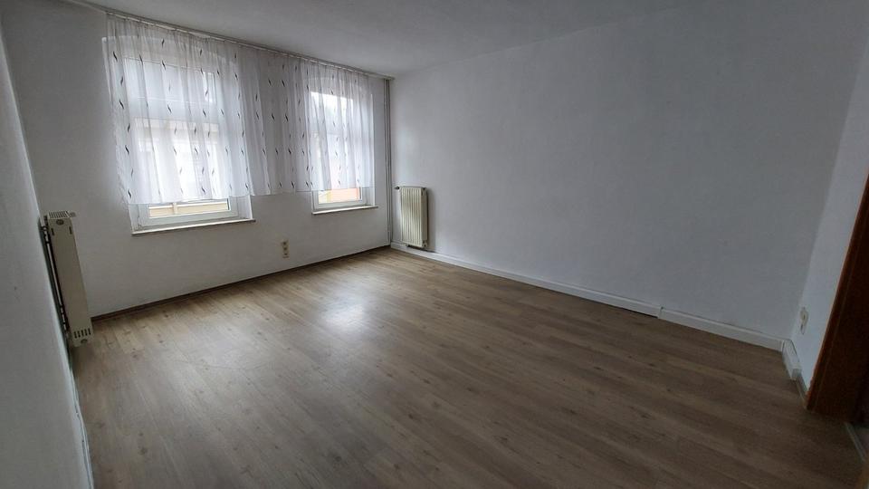 Etagenwohnung Grünhain-Beierfeld Beierfeld - 5 Zimmer, 110 m&sup2;, 600&euro; | Angebot:26001995