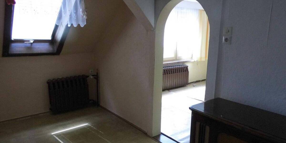Einfamilienhaus Heinsdorfergrund Unterheinsdorf - 5 Zimmer, 115 m&sup2;, 89.000&euro; | Angebot:25662882
