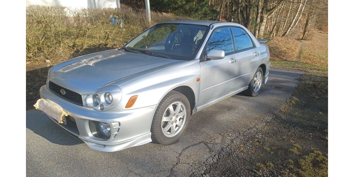 Subaru Impreza 37.000 km 11.950 &euro; Gornsdorf 09390
