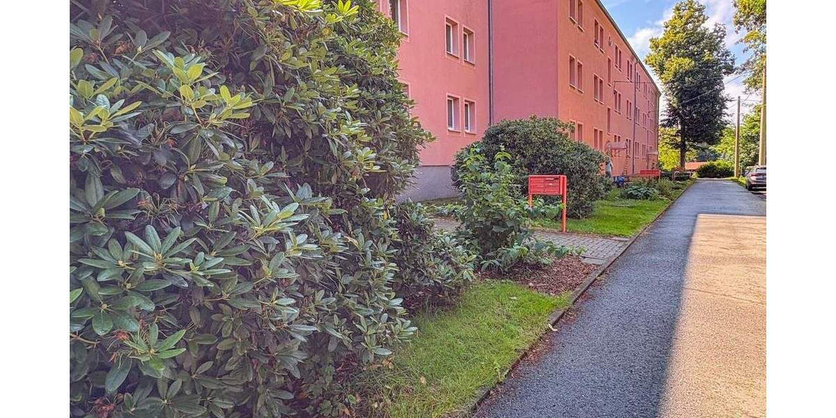 Etagenwohnung Zwickau Pöhlau - 4 Zimmer, 81 m&sup2;, 419&euro; | Angebot:25779247