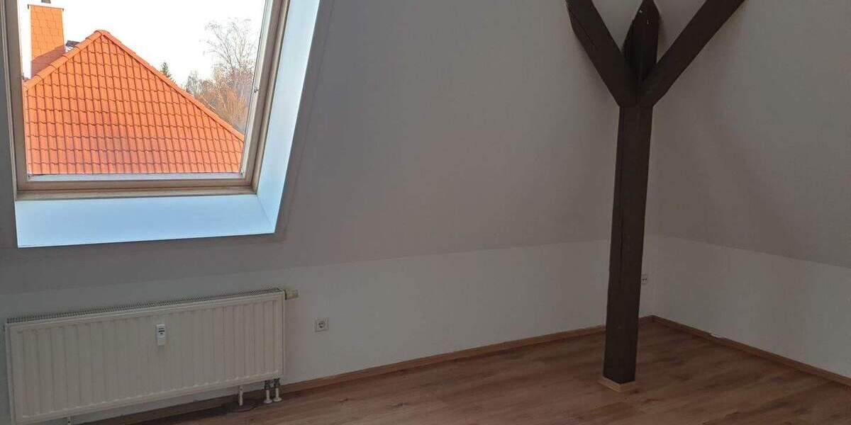 Etagenwohnung Zwickau Oberhohndorf - 2 Zimmer, 45 m&sup2;, 220&euro; | Angebot:25734193