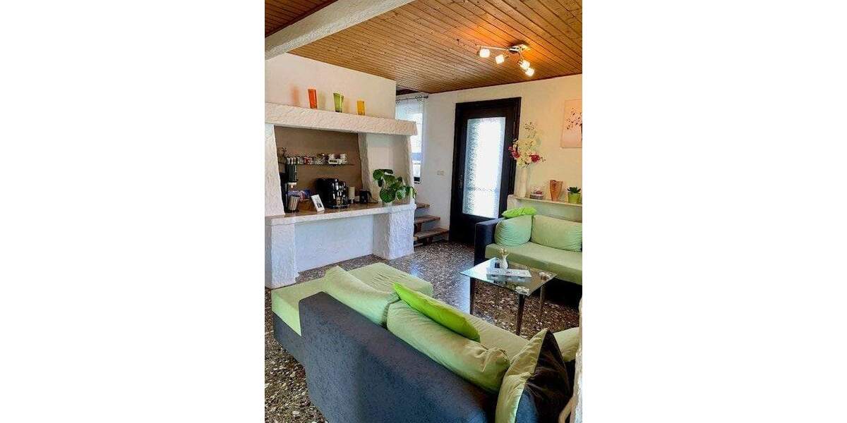 Doppelhaushälfte Werdau - 4 Zimmer, 115 m&sup2;, 155.000&euro; | Angebot:25741482