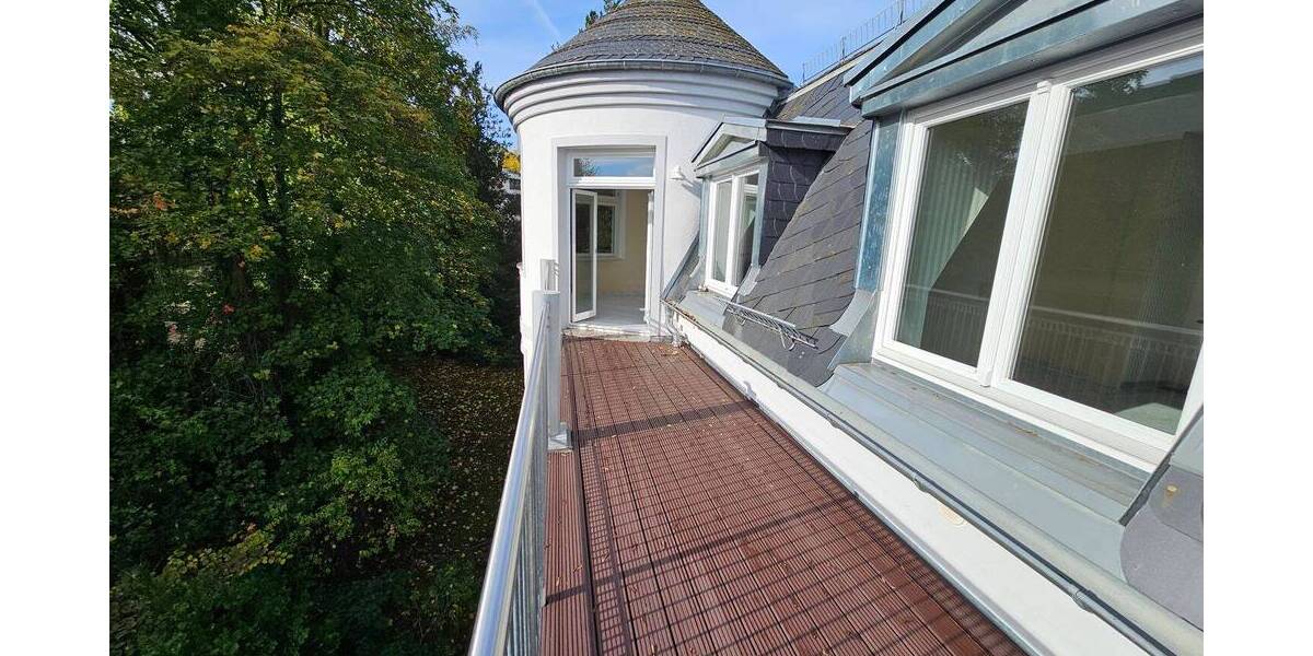 Etagenwohnung Crimmitschau - 5 Zimmer, 248 m&sup2;, 446.400&euro; | Angebot:25958956