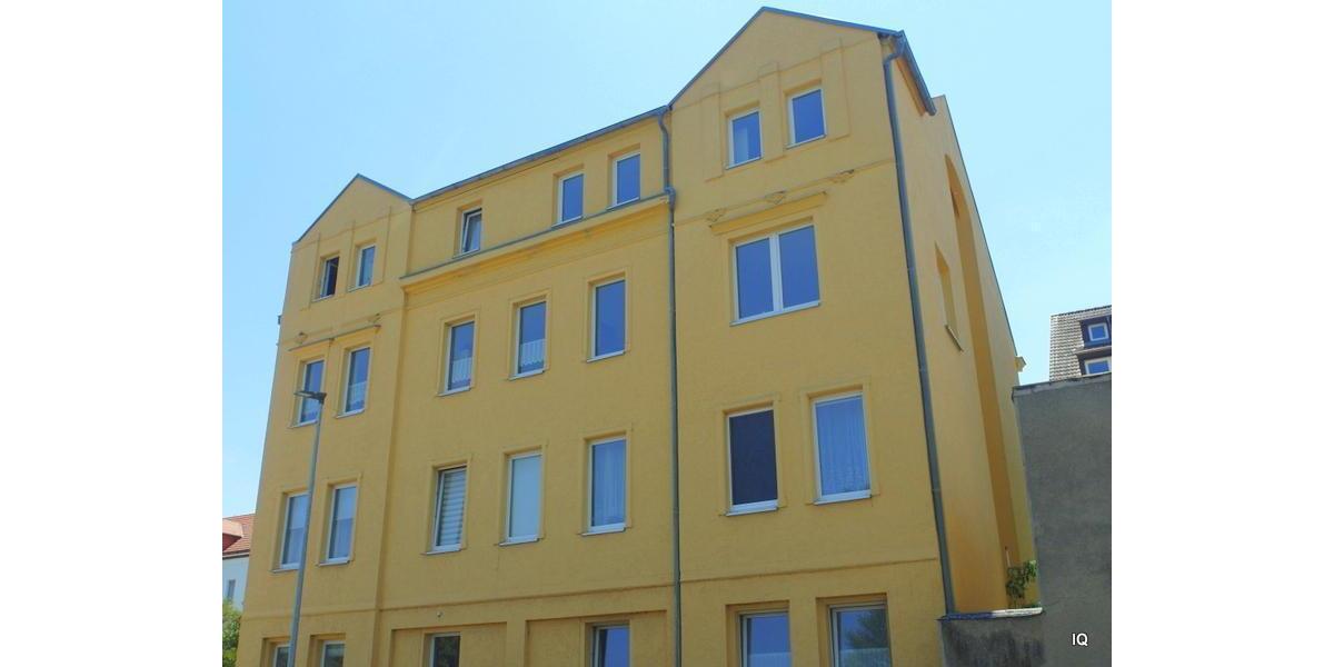 Dachgeschoßwohnung Limbach-Oberfrohna Oberfrohna - 3 Zimmer, 72 m&sup2;, 360&euro; | Angebot:25902838