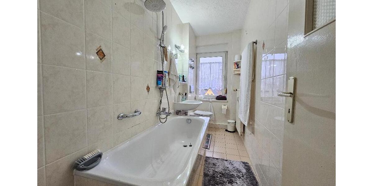 Etagenwohnung Hohenstein-Ernstthal Ernstthal - 3 Zimmer, 58 m&sup2;, 287&euro; | Angebot:20940204