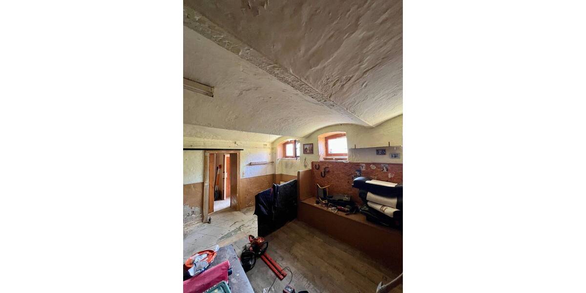 Einfamilienhaus Falkenstein Oberlauterbach - 8 Zimmer, 110 m&sup2;, 49.000&euro; | Angebot:25929611