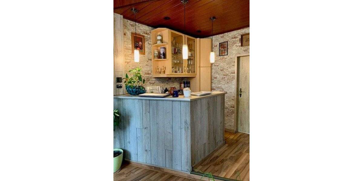 Reihenmittelhaus Reichenbach - 6 Zimmer, 161 m&sup2;, 125.000&euro; | Angebot:25864350