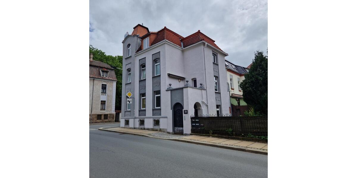 Etagenwohnung Werdau - 2 Zimmer, 220&euro; | Angebot:22209392