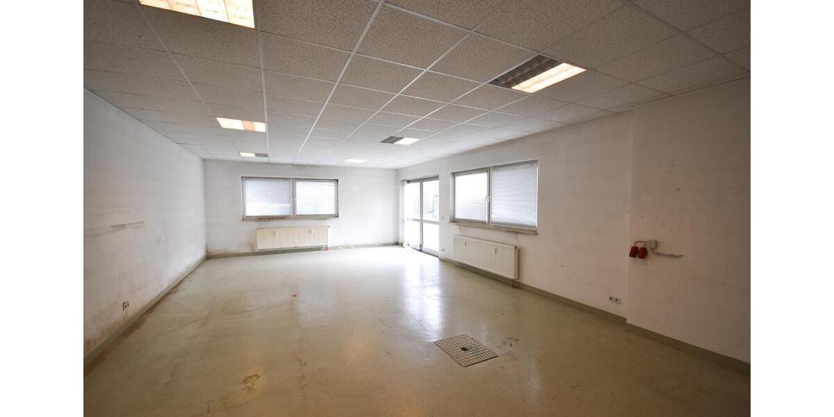 Gewerbeobjekt Zwickau - 660&euro; | Angebot:25479834