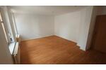 Erdgeschoßwohnung Hohenstein-Ernstthal Ernstthal - 2.5 Zimmer, 62 m&sup2;, 300&euro; | Angebot:26679894