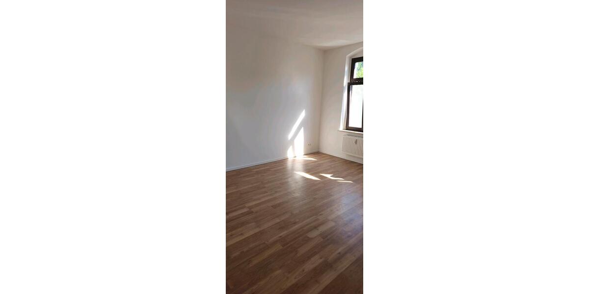 Etagenwohnung Reichenbach im Vogtland Obermylau - 4 Zimmer, 98 m&sup2;, 500&euro; | Angebot:26691497