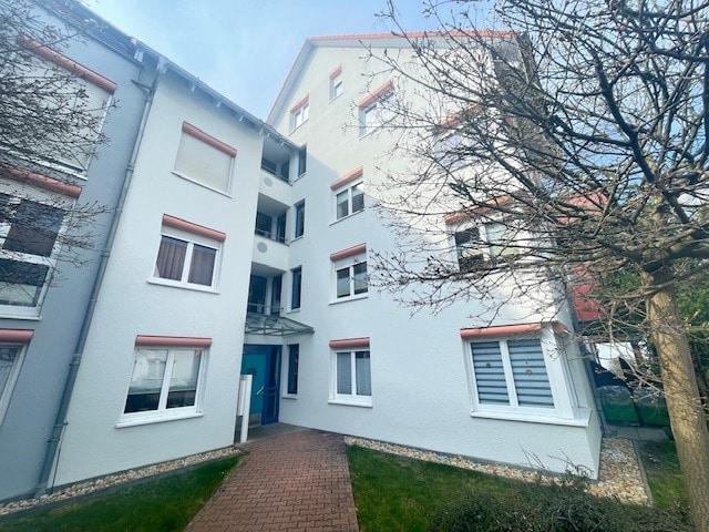 Etagenwohnung Zwickau Cainsdorf - 1 Zimmer, 31 m&sup2;, 220&euro; | Angebot:26164306