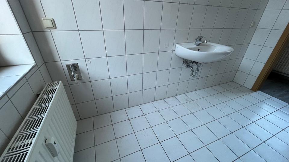 Etagenwohnung Werdau - 2 Zimmer, 59 m&sup2;, 325&euro; | Angebot:24978995