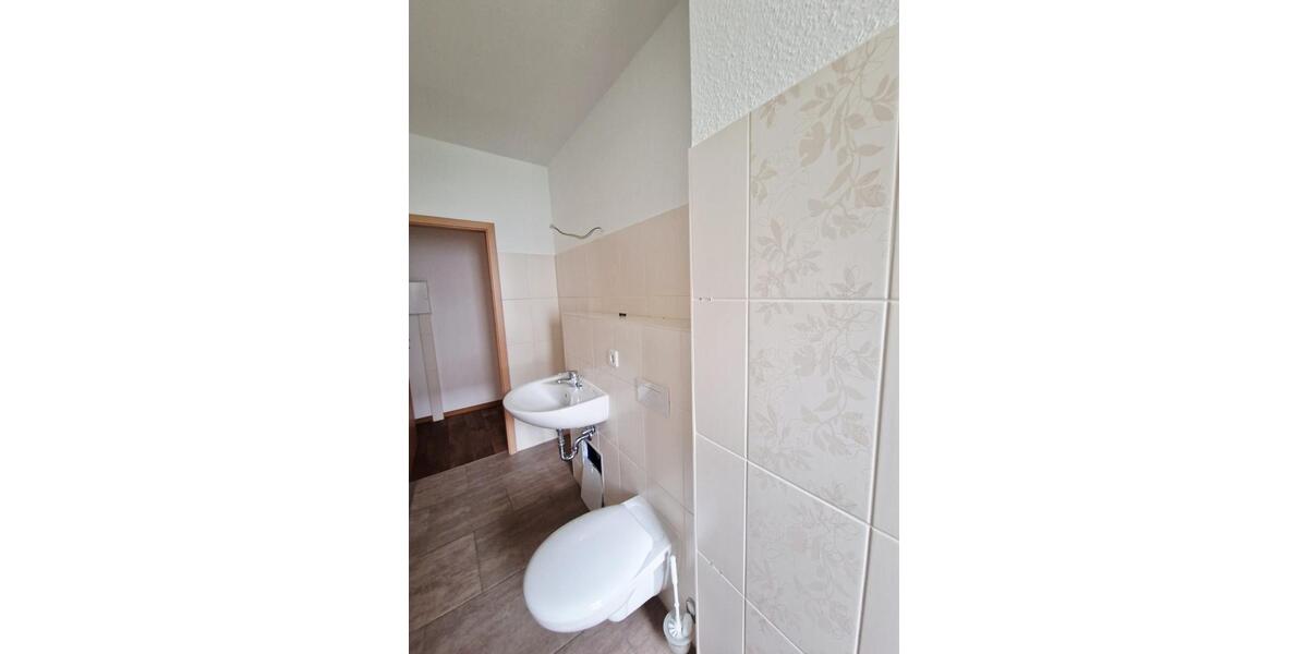 Etagenwohnung Limbach-Oberfrohna Oberfrohna - 2 Zimmer, 51 m&sup2;, 326&euro; | Angebot:23215748