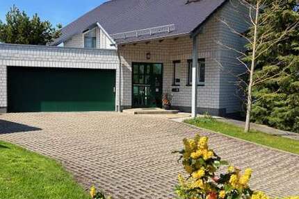 Haus Zwickau Cainsdorf - 5 Zimmer, 239 m&sup2;, 440.000&euro; | Angebot:26889952