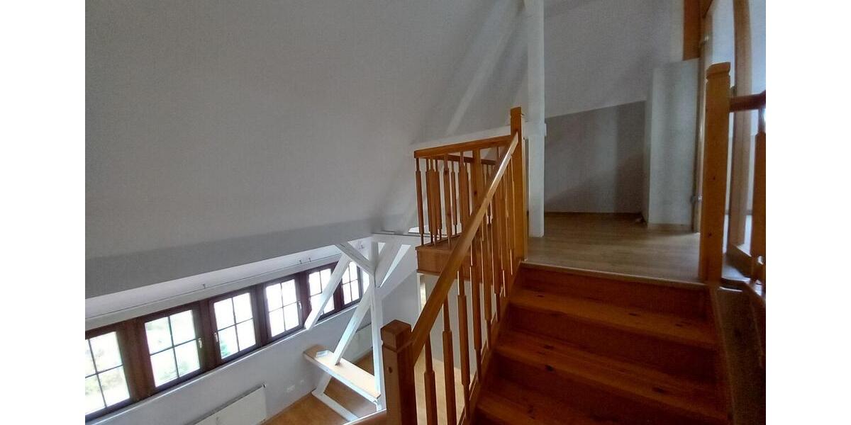 Dachgeschoßwohnung Neukirchen/Pleiße Pleiße - 3 Zimmer, 111 m&sup2;, 555&euro; | Angebot:23511302