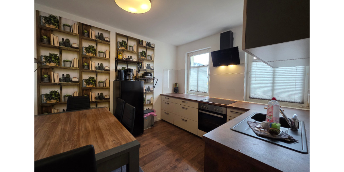 Etagenwohnung Meerane - 2 Zimmer, 47 m&sup2;, 650&euro; | Angebot:24533570