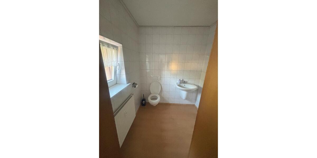 Etagenwohnung Gornsdorf - 2 Zimmer, 40 m&sup2;, 340&euro; | Angebot:23791707