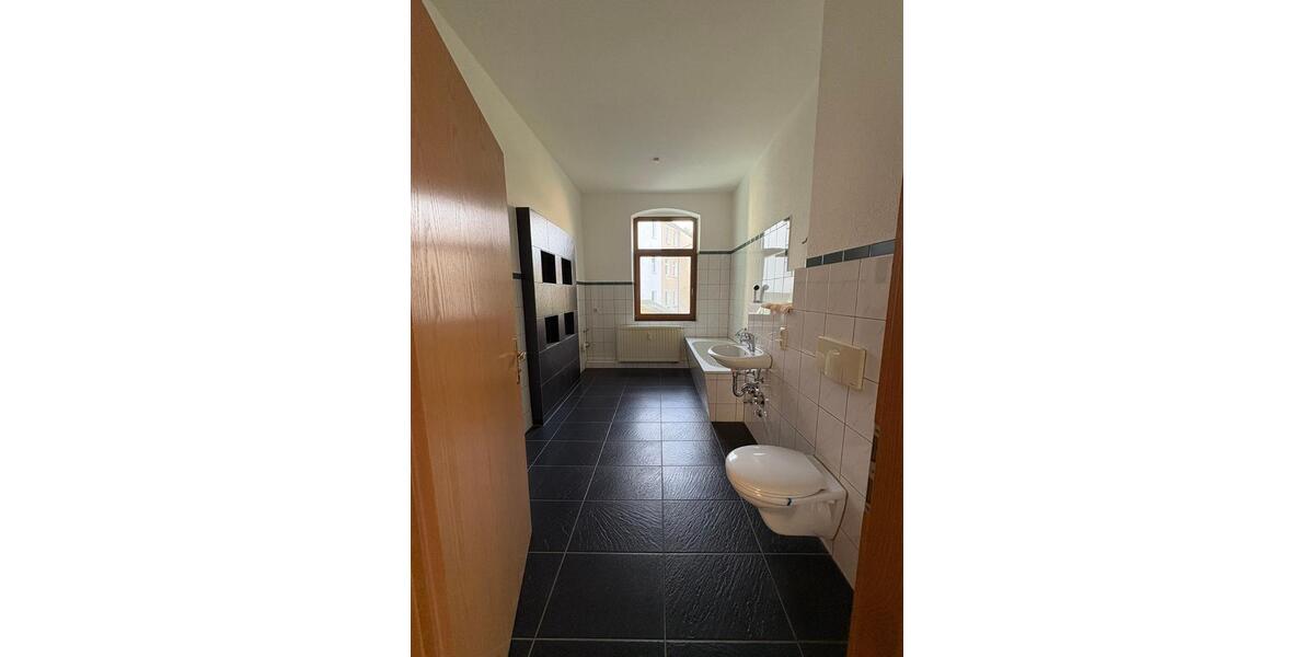 Etagenwohnung Auerbach/Vogtland Vogtland - 2 Zimmer, 62 m&sup2;, 370&euro; | Angebot:24199365