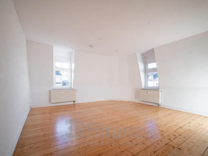 Dachgeschoßwohnung Zwickau Zwickau-Nord - 3 Zimmer, 91 m&sup2;, 520&euro; | Angebot:24246780