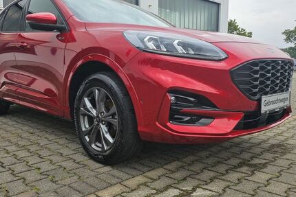 Ford Kuga 49.098 km 27.980 &euro; Glauchau 08371