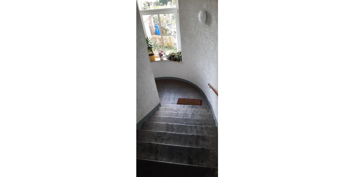 Etagenwohnung Glauchau - 3 Zimmer, 70 m&sup2;, 379&euro; | Angebot:22267896