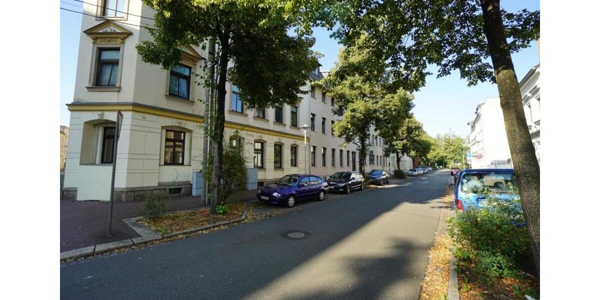 Dachgeschoßwohnung Zwickau - 4 Zimmer, 80 m&sup2;, 499&euro; | Angebot:25220593