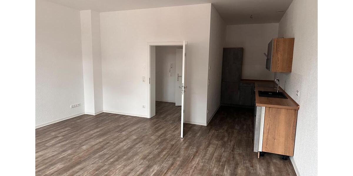 Etagenwohnung Meerane - 2 Zimmer, 89 m&sup2;, 668&euro; | Angebot:25381772