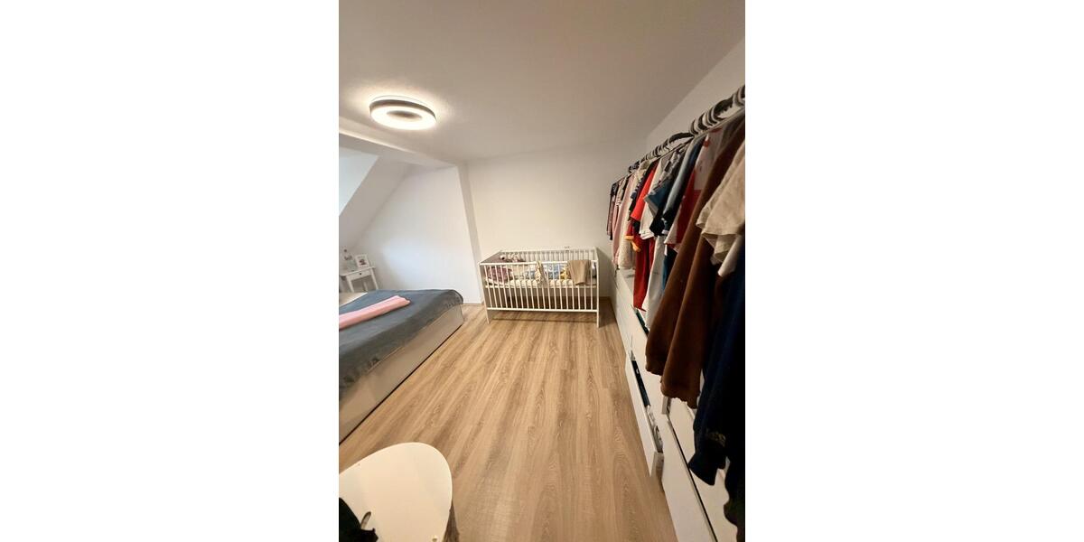 Maisonettenwohnung Hohenstein-Ernstthal Ernstthal - 4 Zimmer, 85 m&sup2;, 510&euro; | Angebot:23795339