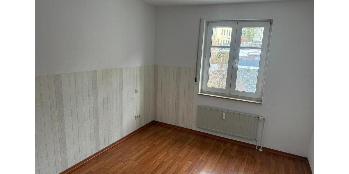 Etagenwohnung Auerbach/Vogtland Vogtland - 3 Zimmer, 70 m&sup2;, 420&euro; | Angebot:25219042