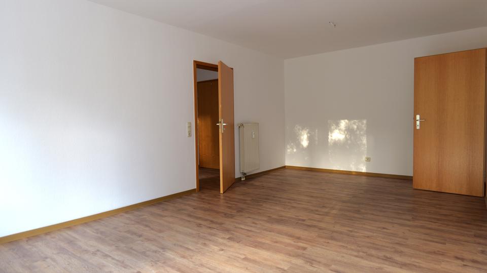 Etagenwohnung Auerbach/Vogtland Vogtland - 2 Zimmer, 59 m&sup2;, 350&euro; | Angebot:23448941