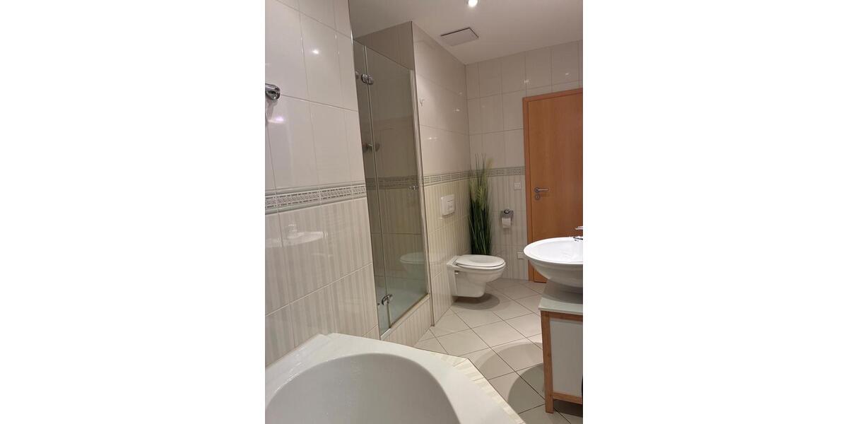 Etagenwohnung Zwickau - 2 Zimmer, 59 m&sup2;, 580&euro; | Angebot:25513559