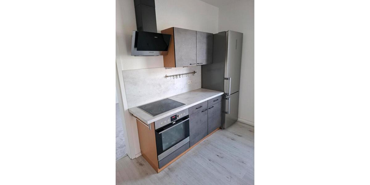 Erdgeschoßwohnung Gornsdorf - 2 Zimmer, 50 m&sup2;, 300&euro; | Angebot:25933585