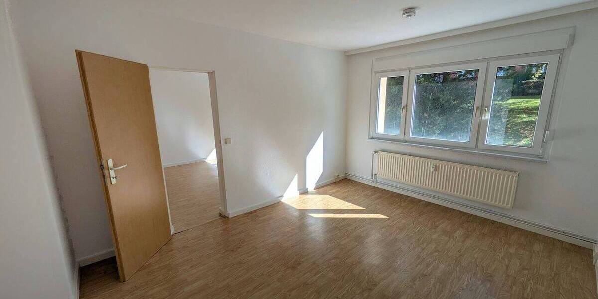 Etagenwohnung Limbach-Oberfrohna Oberfrohna - 2 Zimmer, 47 m&sup2;, 39.950&euro; | Angebot:25692130