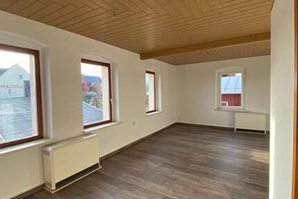 Wohnung Stützengrün - 2 Zimmer, 72 m&sup2;, 450&euro; | Angebot:25047457