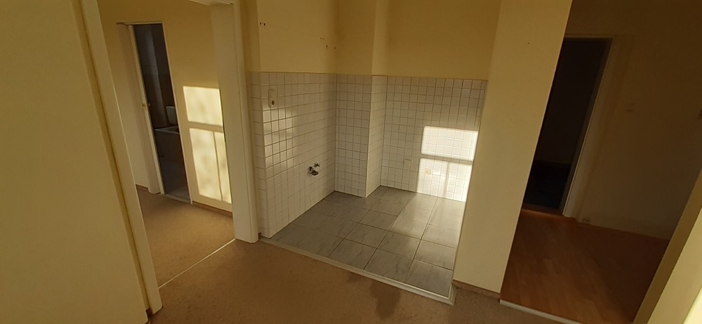 helle Zwei-Zimmer-Wohnung in ruhiger Lage mit guter Fernsicht - Etagenwohnung Lauter-Bernsbach Bernsbach | Angebot:14517890