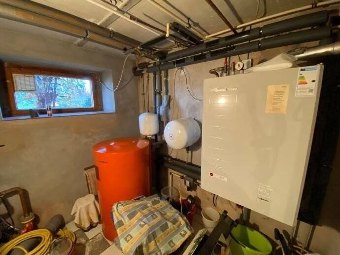 Reihenendhaus Zwönitz - 6 Zimmer, 120 m&sup2;, 125.000&euro; | Angebot:25796389