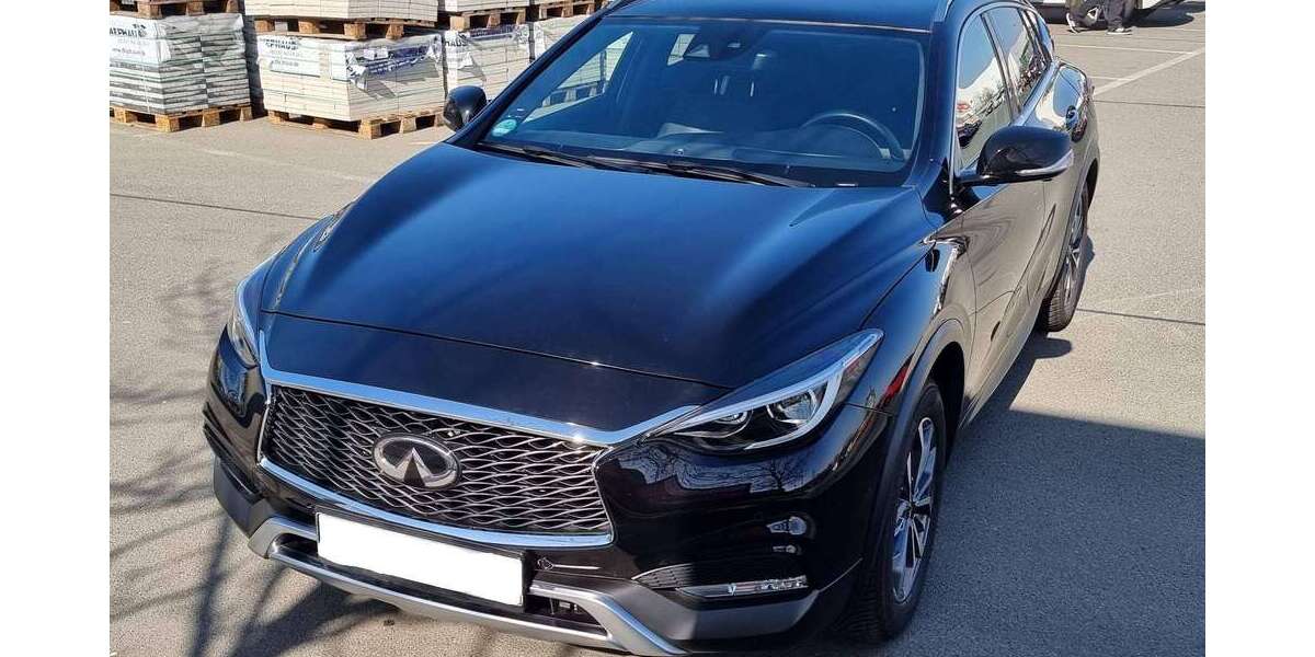 INFINITI QX30 162.300 km 13.800 &euro; Zwickau, Stadt, Hochschulstadt 08056