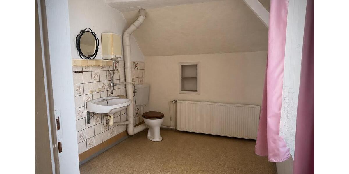 Einfamilienhaus Zwönitz - 150.000&euro; | Angebot:27097924