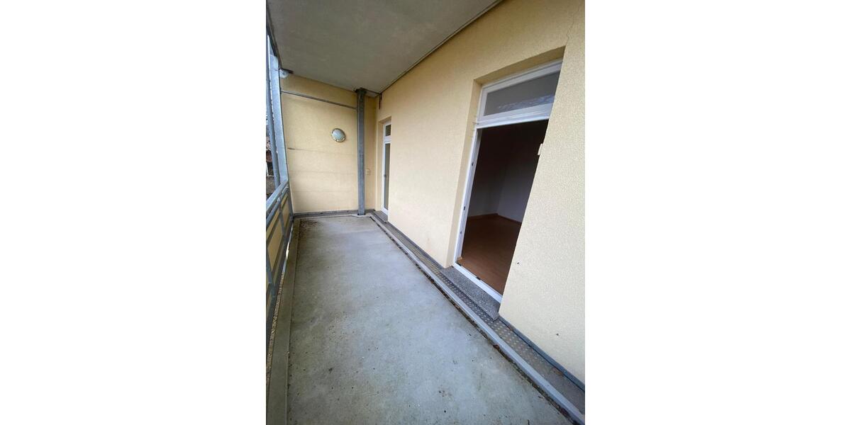 Erdgeschoßwohnung Eibenstock - 4 Zimmer, 95 m&sup2;, 475&euro; | Angebot:25783860