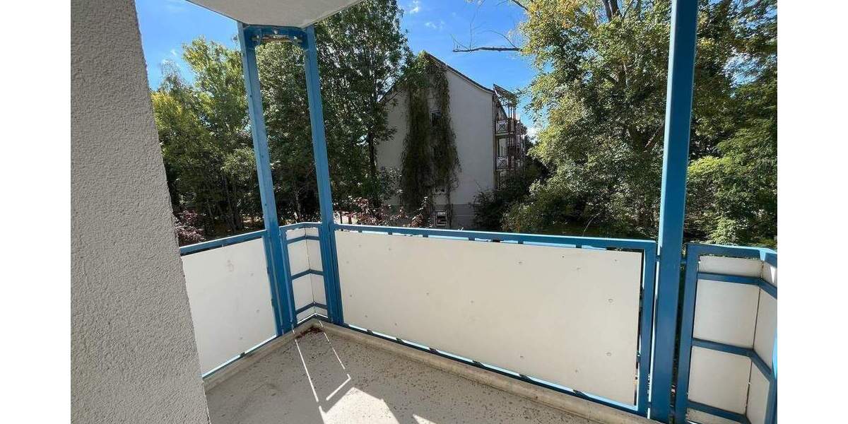 Etagenwohnung Zwickau Eckersbach - 3 Zimmer, 60 m&sup2;, 299&euro; | Angebot:25700801