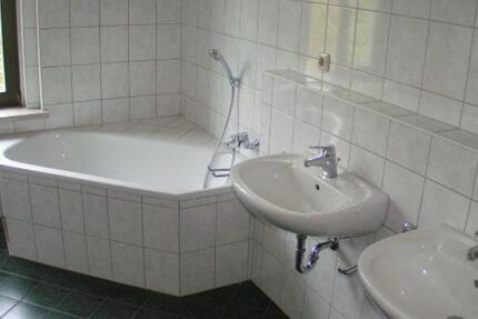 Wohnung Werdau - 5 Zimmer, 125 m&sup2;, 650&euro; | Angebot:23408914