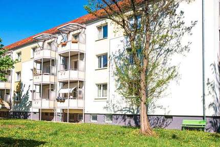 Wohnung Zwickau Pölbitz - 3 Zimmer, 60 m&sup2;, 450&euro; | Angebot:25606967