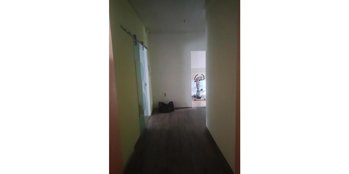 Mehrfamilienhaus, Wohnhaus Netzschkau - 4 Zimmer, 147 m&sup2;, 65.000&euro; | Angebot:24306710