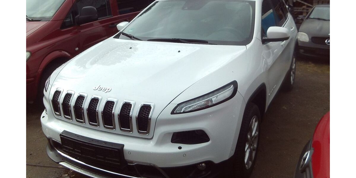Jeep Cherokee 79.000 km 14.900 &euro; Limbach-Oberfrohna 09212