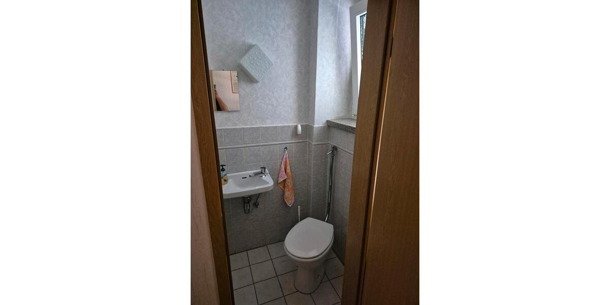 Doppelhaushälfte Crimmitschau - 5 Zimmer, 110 m&sup2;, 220.000&euro; | Angebot:25639766