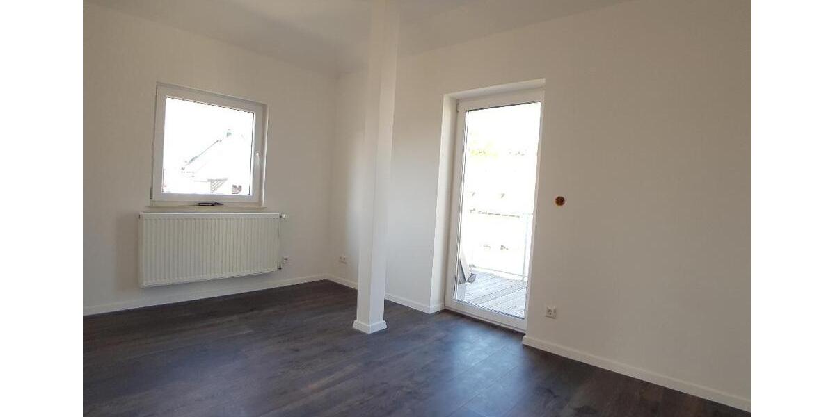 Etagenwohnung Hohenstein-Ernstthal Ernstthal - 4 Zimmer, 97 m&sup2;, 727&euro; | Angebot:20444552